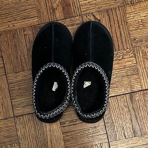 Ugg slipper shoes